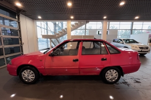 DAEWOO NEXIA