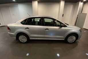 VOLKSWAGEN POLO (ХЭТЧБЕК)