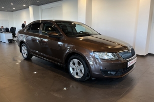 SKODA OKTAVIA