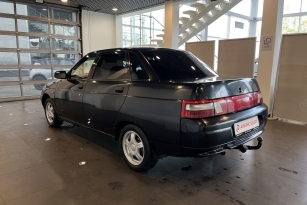 LADA 2110