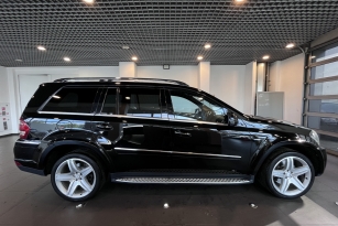 MERCEDES-BENZ GL