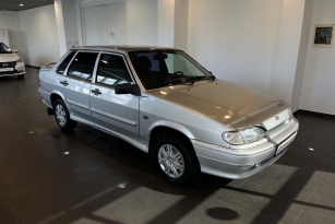 LADA 2115