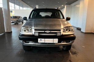 CHEVROLET NIVA