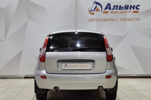 LADA KALINA