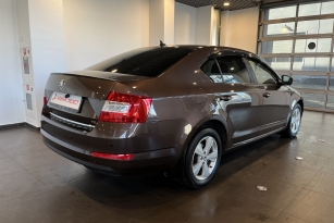 SKODA OKTAVIA