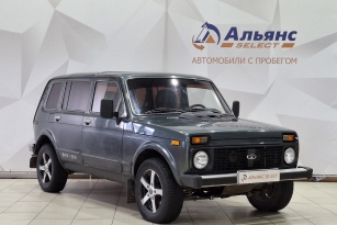 LADA 2131 (4X4)