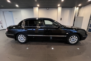 KIA OPIRUS
