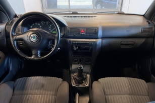 SKODA OKTAVIA