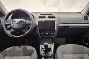 SKODA OKTAVIA