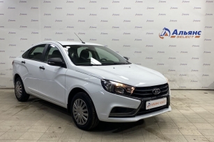 LADA VESTA