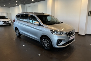 SUZUKI ERTIGA