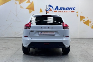 LADA XRAY