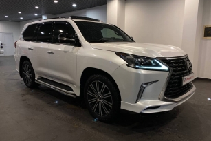 LEXUS LX570