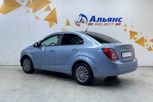 CHEVROLET AVEO