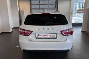 LADA VESTA