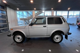 LADA 2121 (4X4)