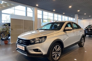 LADA VESTA CROSS