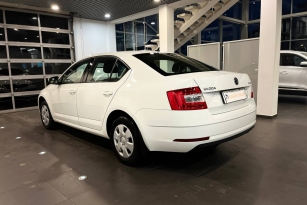 SKODA OKTAVIA