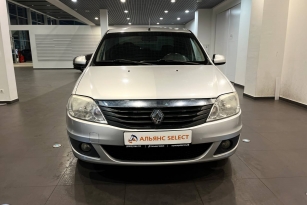 RENAULT LOGAN