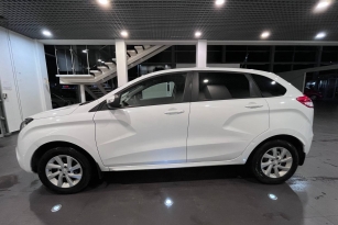 LADA XRAY