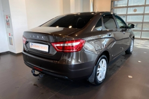 LADA VESTA