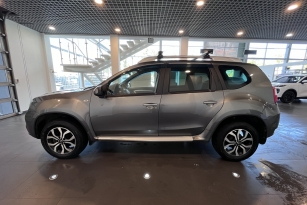 NISSAN TERRANO