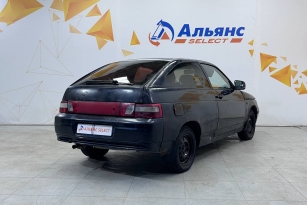 LADA 2112