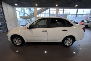 LADA GRANTA