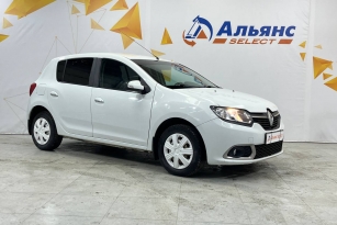 RENAULT SANDERO