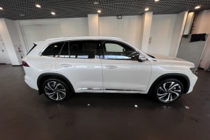 GEELY MONJARO (KX11)