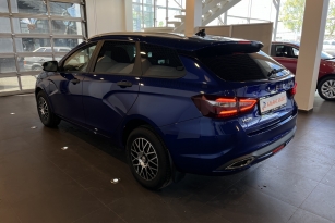 LADA VESTA