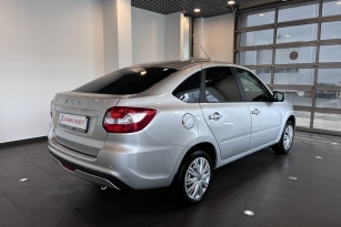 LADA GRANTA