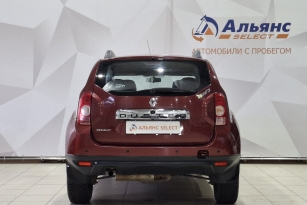 RENAULT DUSTER