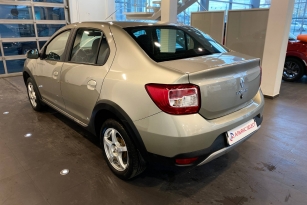 RENAULT LOGAN