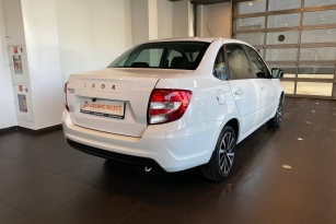 LADA GRANTA