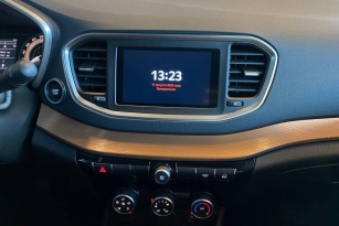 LADA VESTA