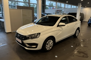 LADA VESTA