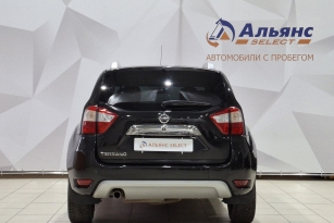 NISSAN TERRANO