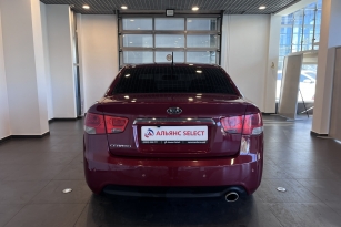 KIA CERATO