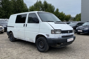 VOLKSWAGEN TRANSPORTER