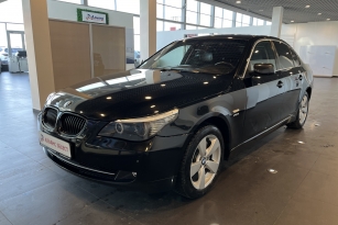 BMW 525I
