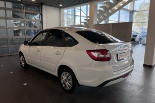 LADA GRANTA