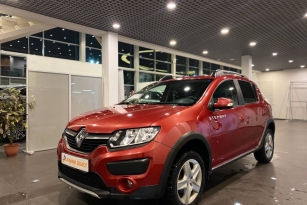 RENAULT SANDERO