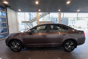 SKODA OKTAVIA