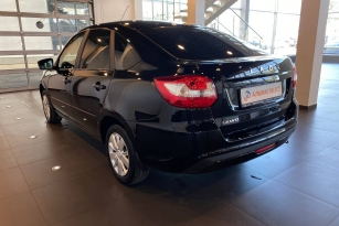 LADA GRANTA