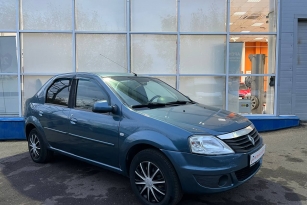 RENAULT LOGAN