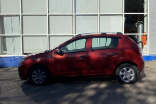 RENAULT SANDERO