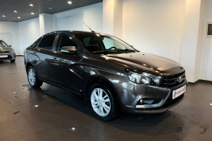 LADA VESTA