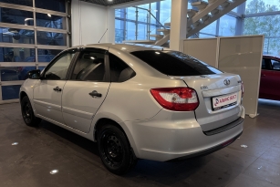 LADA GRANTA