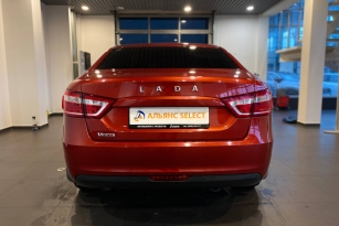 LADA VESTA